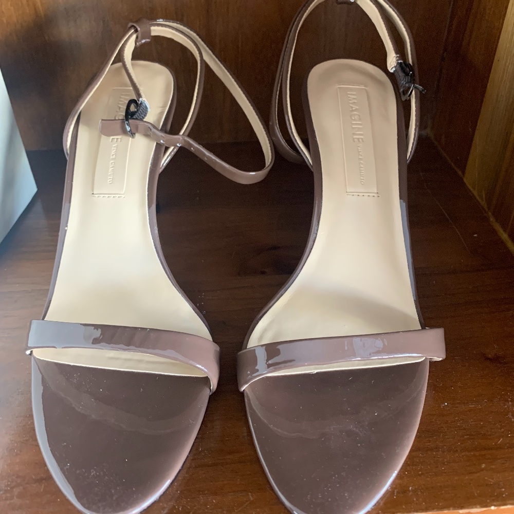 Imagine Vince Camuto rayan brown diamond patent leather size 7.5